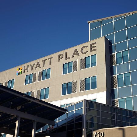 Hyatt Place Lansing-East מראה חיצוני תמונה