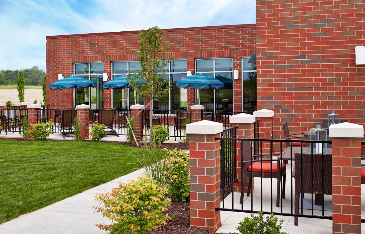 Hyatt Place Lansing-East מראה חיצוני תמונה