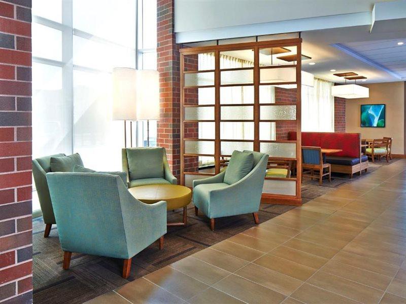 Hyatt Place Lansing-East מראה חיצוני תמונה