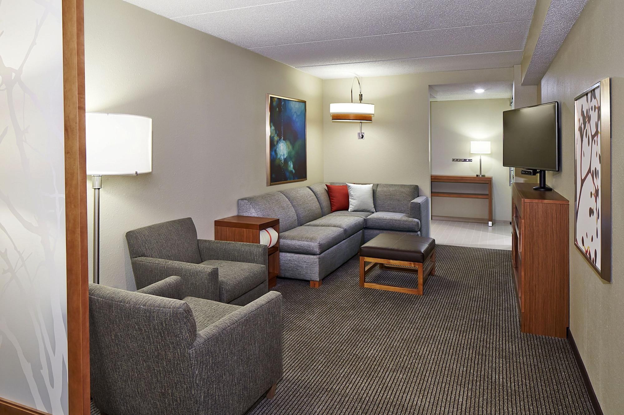 Hyatt Place Lansing-East מראה חיצוני תמונה